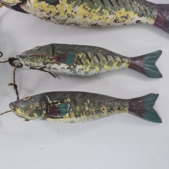 Handcrafted Wooden Catfish String Wall Hanging Decor Carved Folk Art - Picture 4 of 12